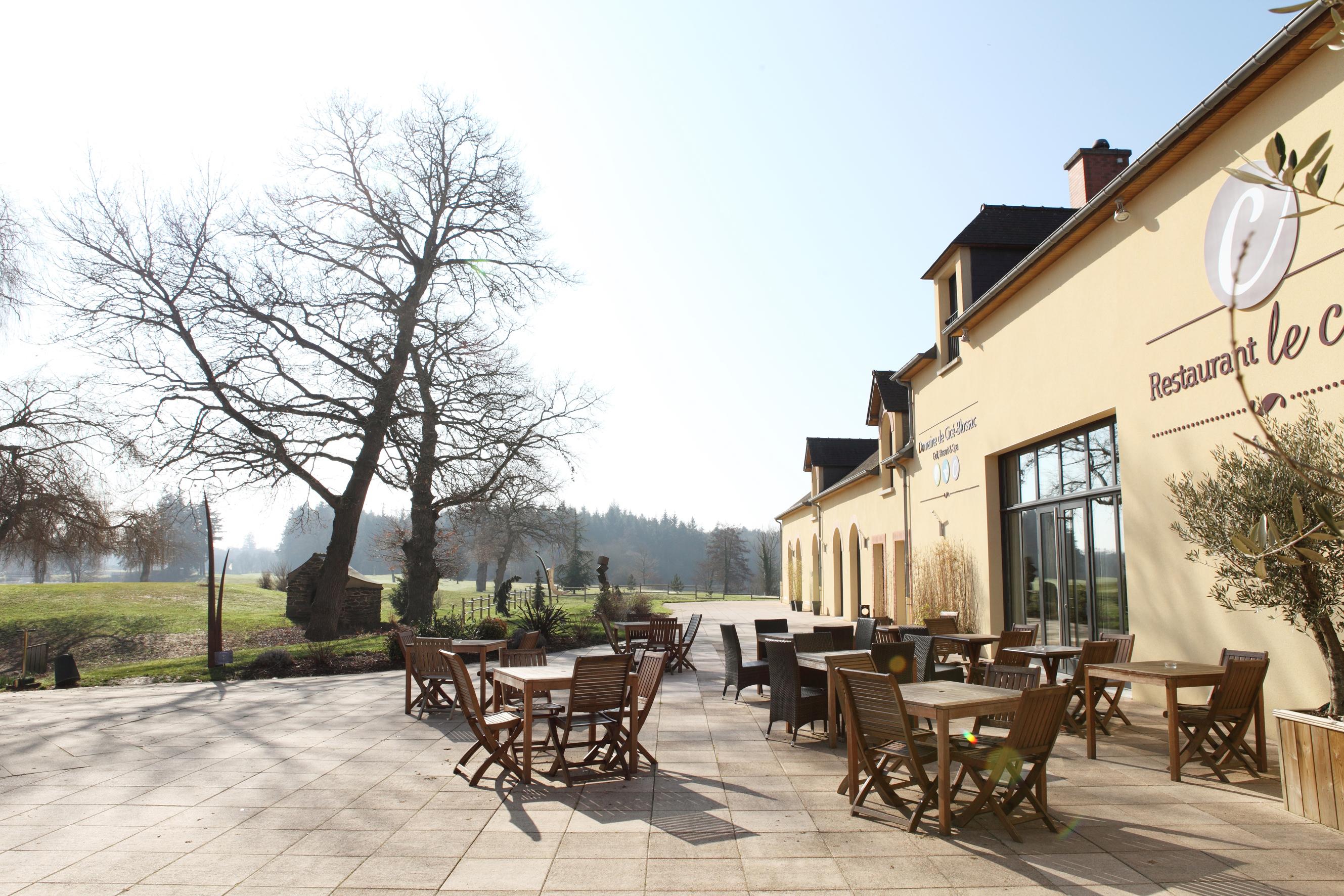 Domaine De Cice-Blossac, Resort Spa & Golf Брюз Экстерьер фото