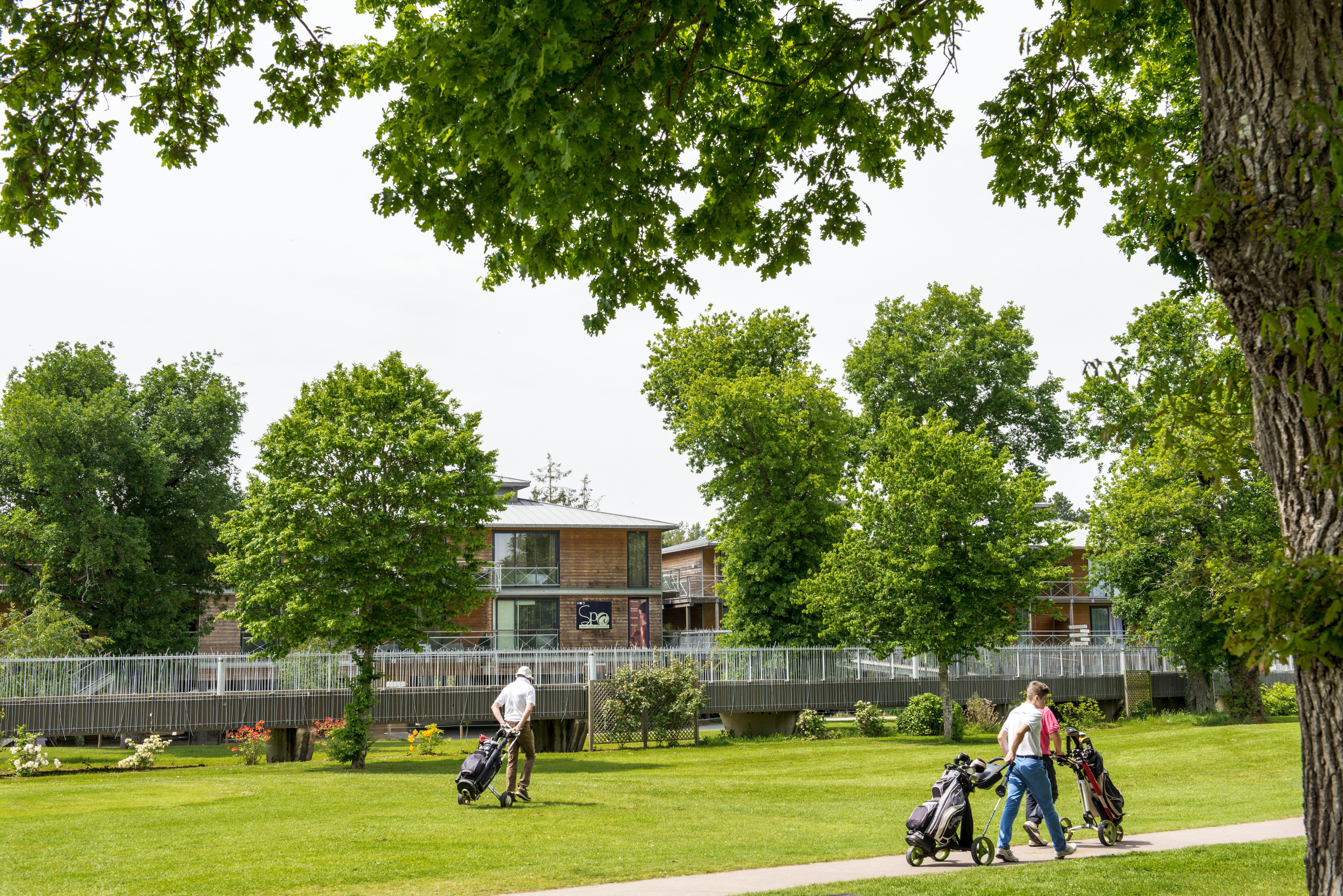 Domaine De Cice-Blossac, Resort Spa & Golf Брюз Экстерьер фото