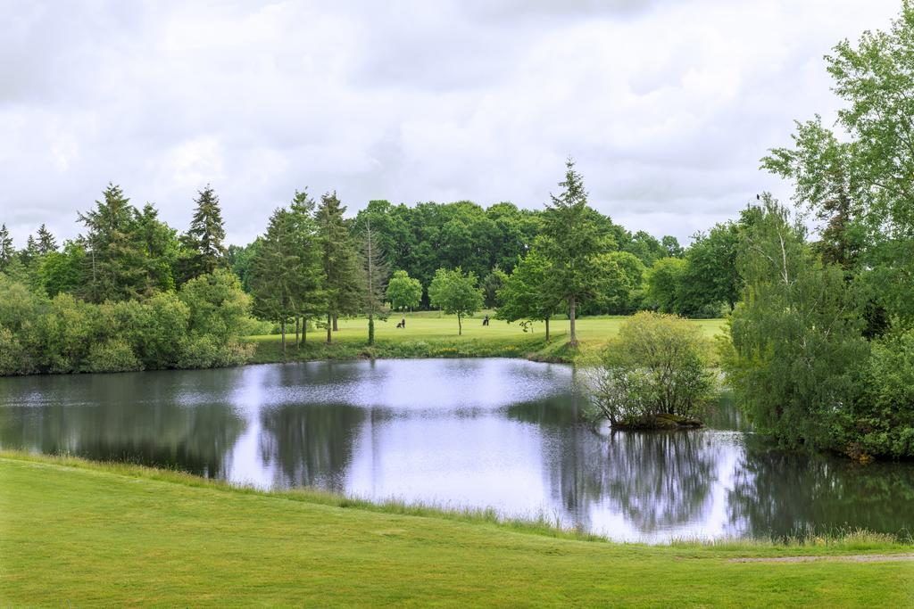 Domaine De Cice-Blossac, Resort Spa & Golf Брюз Экстерьер фото